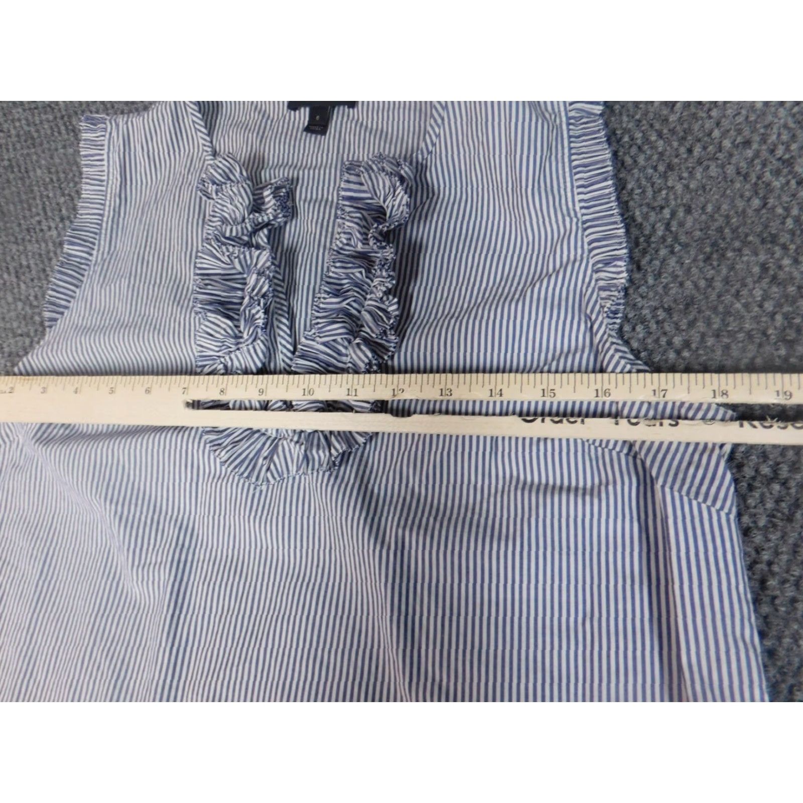 J.Crew J.CREW Blouse Womens 8 Purple Striped Pullover Shirt Casual Cotton Button Front Hole Accent Size M / US 6-8 / IT 42-44 - 4 Thumbnail