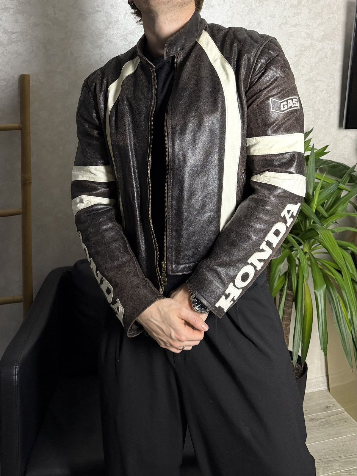 Honda Honda Gas Real Leather Vintage Racing Avantgarde Jacket Size US L / EU 52-54 / 3 - 1 Thumbnail
