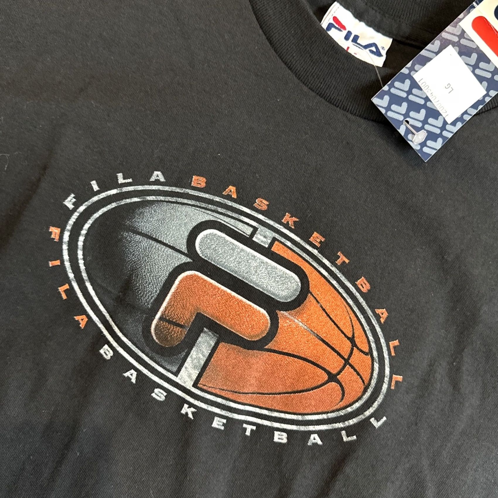 Fila VINTAGE Fila T-Shirt L Black Rare Basketball Graphic Sport Y2K Short Sleeve BNWT Size US L / EU 52-54 / 3 - 4 Thumbnail
