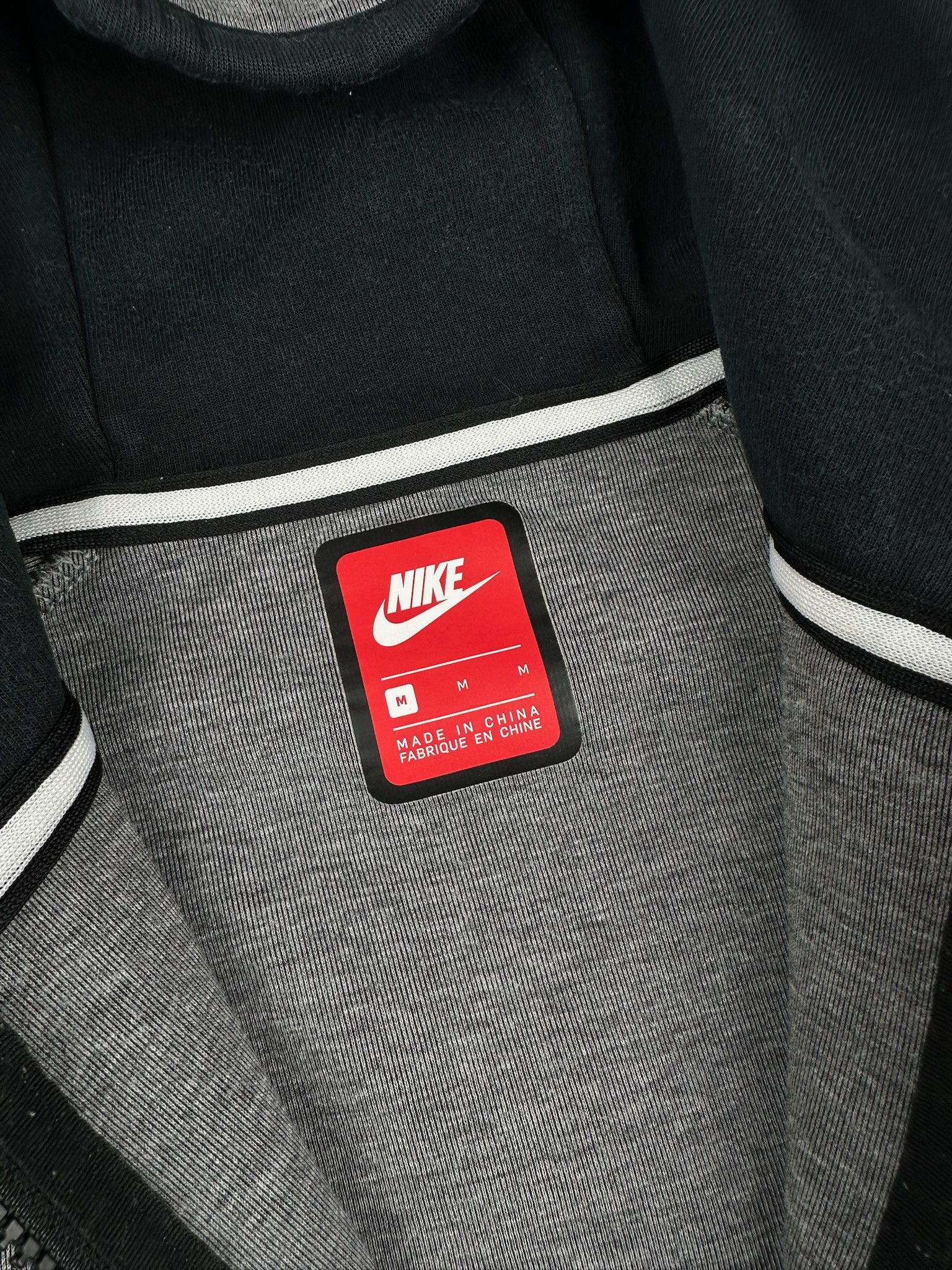 Nike Tottenham x Nike tech fleece drill hoodie spurs jacket Size US M / EU 48-50 / 2 - 4 Thumbnail