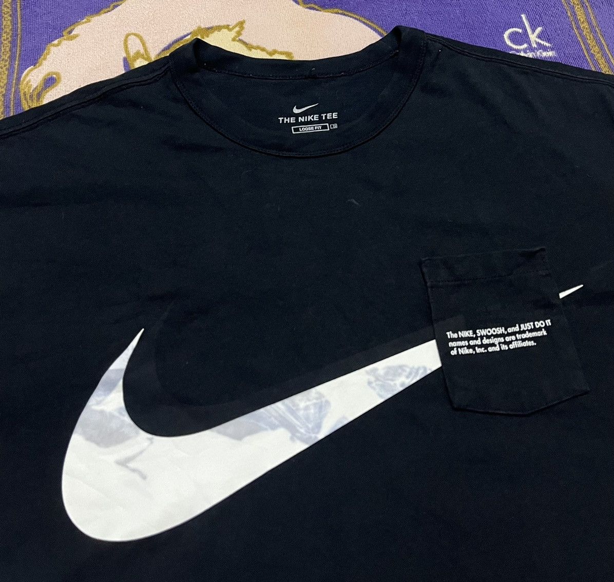 Nike NIKE Swoosh Streetwear Single Pocket Tee Size US XL / EU 56 / 4 - 3 Thumbnail