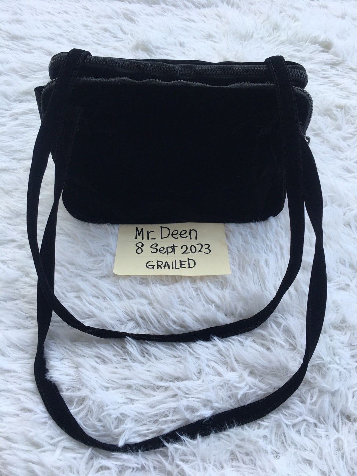 Fendi Rare Vintage Fendissme Shoulder Bag Size ONE SIZE - 4 Thumbnail