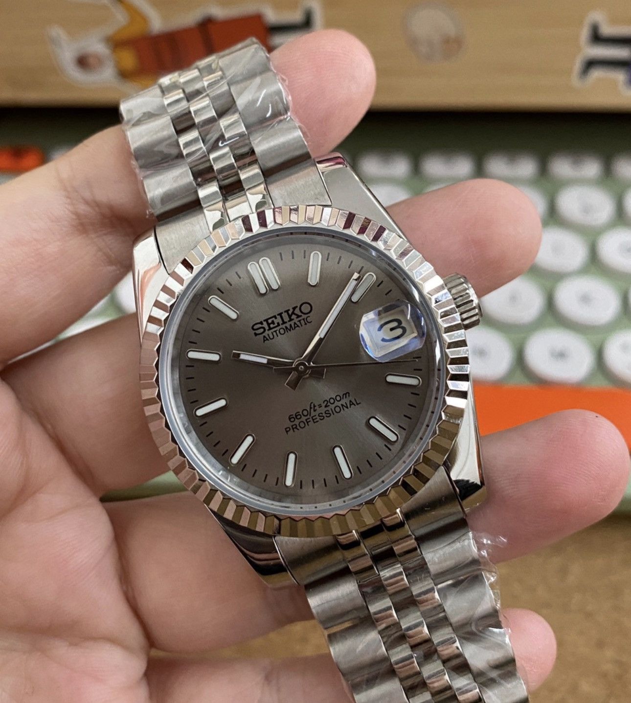 Japanese Brand Seiko Mod Datejust Silver Dial Steel Jubilee Watch 36mm Size ONE SIZE - 1 Thumbnail