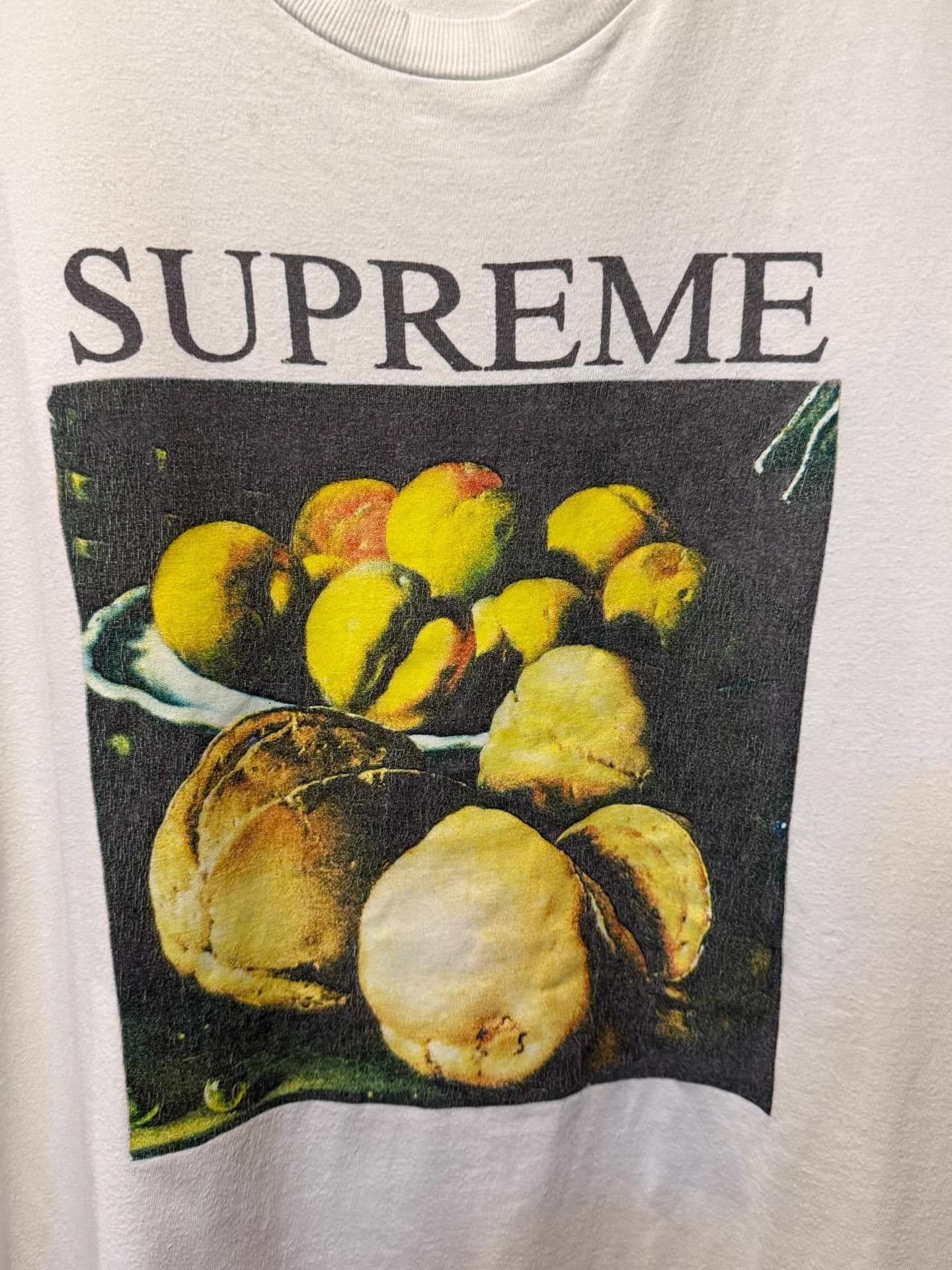 Supreme Supreme FW18 Still Life Tee Peach Print Short Sleeve Ｑ20 Size US XL / EU 56 / 4 - 3 Thumbnail