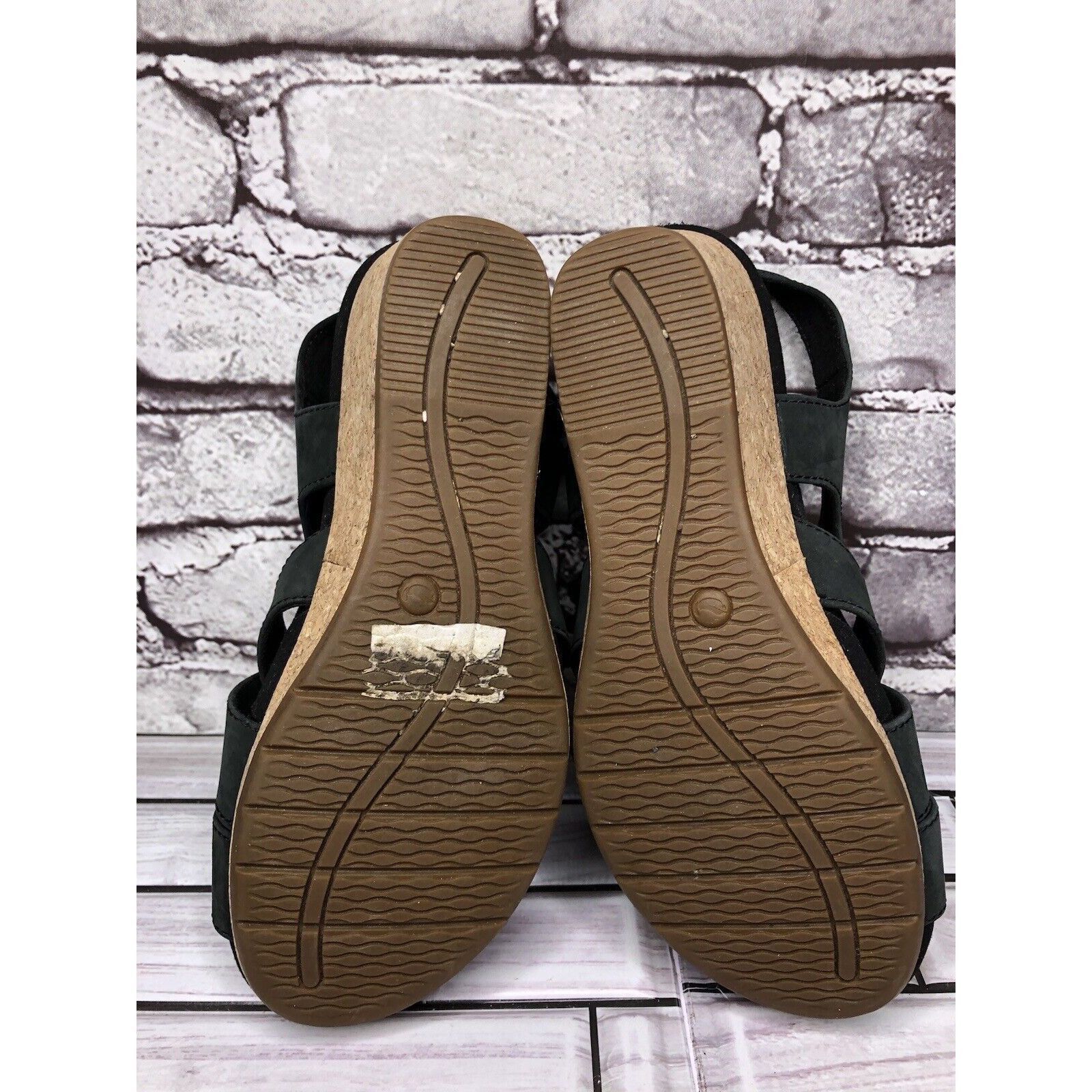 Clarks Clarks Unstructured Black Leather Criss Cross Strap Cork Wed Size US 7 / IT 37 - 13 Thumbnail