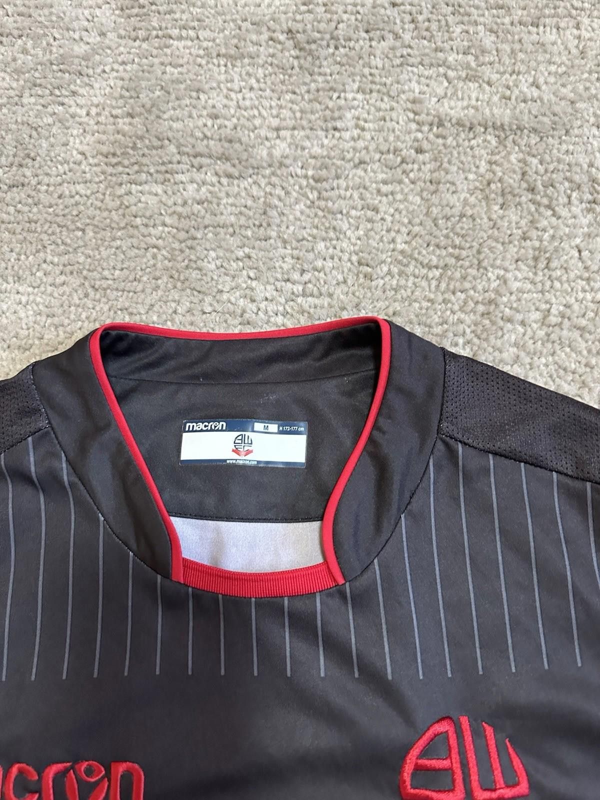 Macron 2018-19 Bolton Away Football Shirt Soccer Jersey Sz M Size US M / EU 48-50 / 2 - 4 Thumbnail