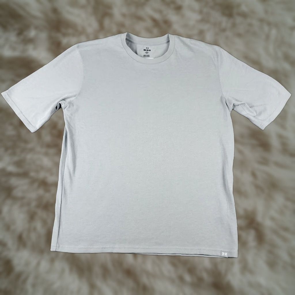 Under Armour Under Armour HeatGear T-Shirt Mens Medium Gray Short Sleeve Activewear Size US M / EU 48-50 / 2 - 1 Thumbnail