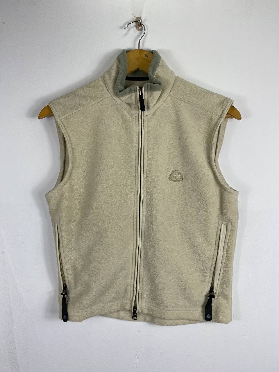 Nike ACG vintage nike acg fleece vest nice design Size US M / EU 48-50 / 2 - 1 Thumbnail