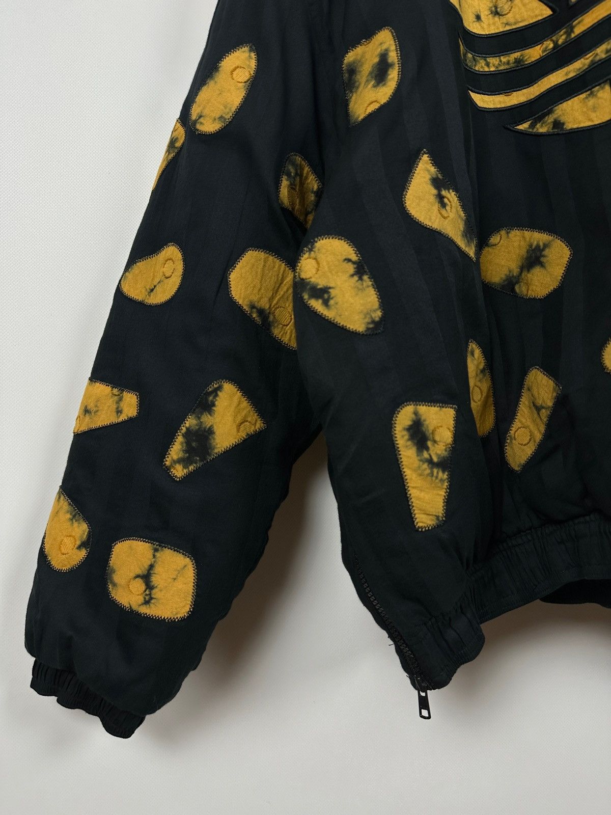 Adidas × Jeremy Scott 2009 Vintage Adidas x Jeremy Scott Anorak Puffer Jacket Size US XL / EU 56 / 4 - 21 Thumbnail