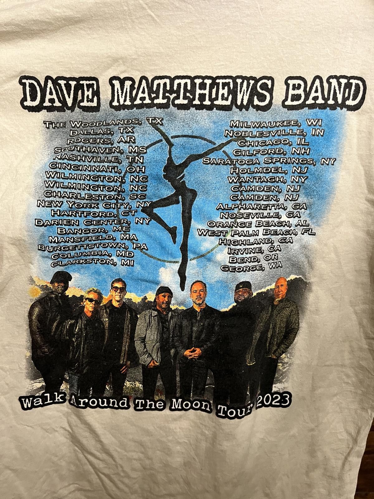 Fruit Of The Loom Dave Matthews Band T-shirt Tour 2023 Walk Around The Moon -M Size US M / EU 48-50 / 2 - 5 Thumbnail