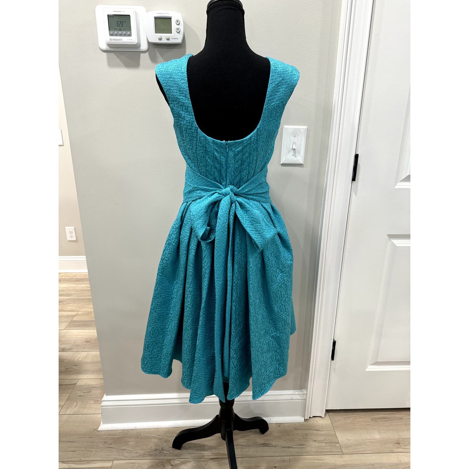 Badgley Mischka Teal Formal Dress Bow Silk Blend - Size 6