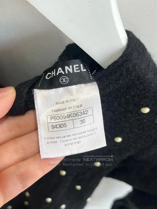 Chanel Chanel Black Long Sleeve Dress with Pearls . Size S / US 4 / IT 40 - 5 Thumbnail