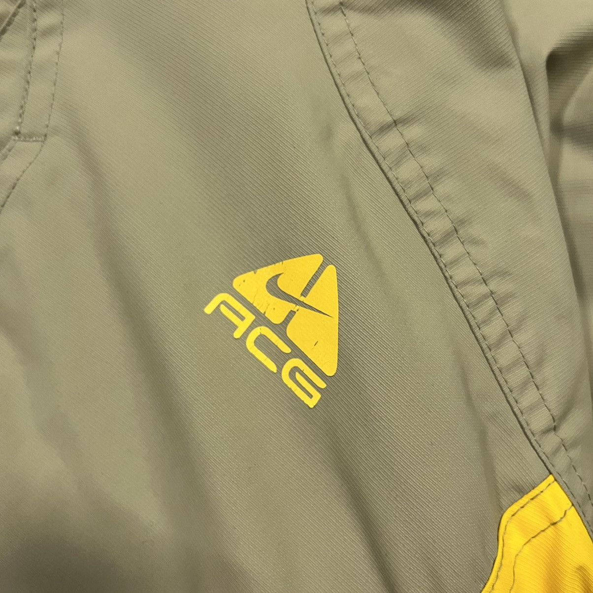 Nike Vintage Nike ACG Light Jacket Gorpcore Retro Y2K Baggy 00s Size US XL / EU 56 / 4 - 6 Thumbnail