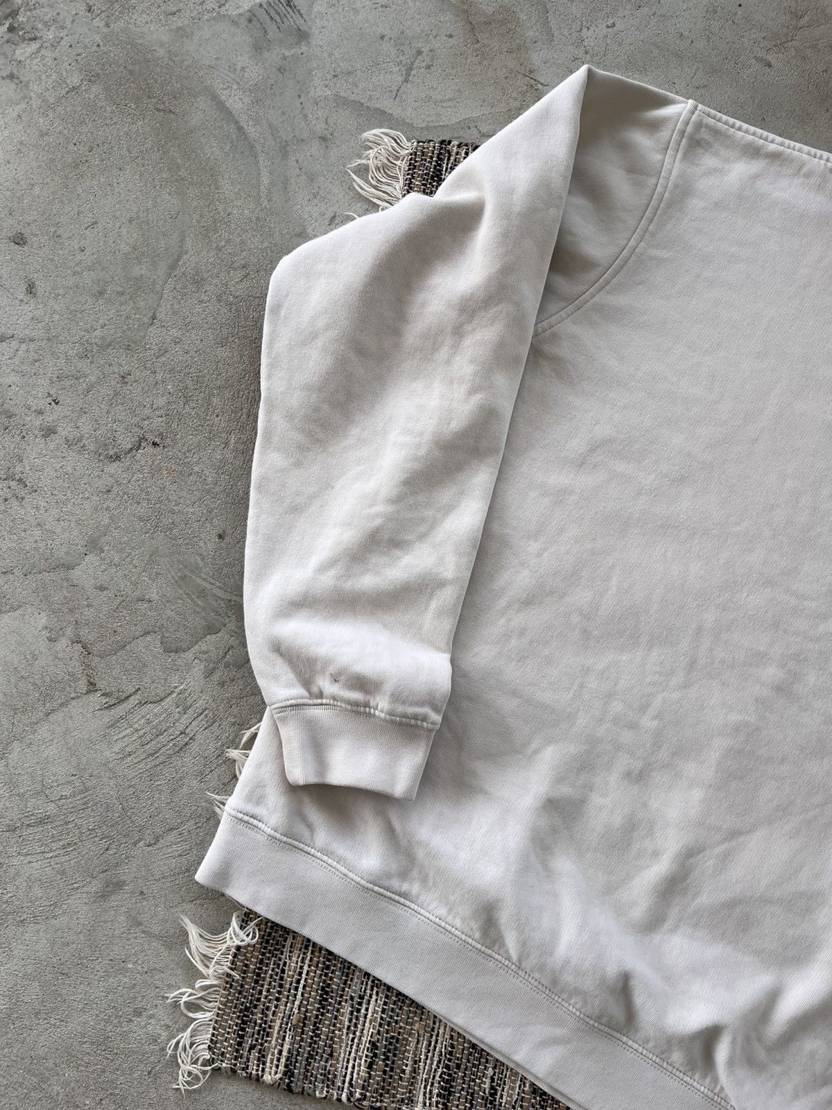 Nike × Vintage Vintage Nike Sweatshirt Beige Blank Faded Y2K Blank sk8 Size S / US 4 / IT 40 - 10 Thumbnail