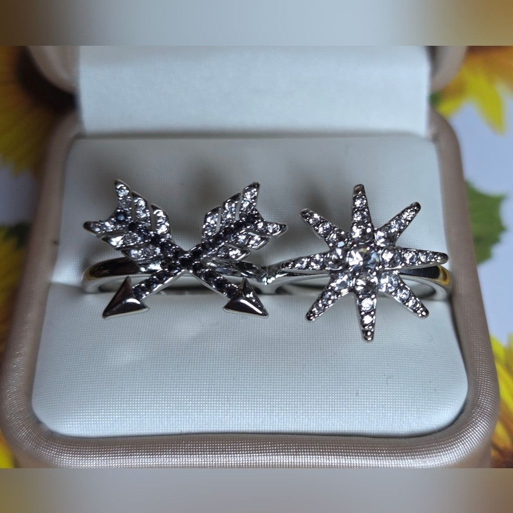 Vera Wang Simply Vera by Vera Wang Silver Star and Arrow Double Ring Size ONE SIZE - 5 Thumbnail