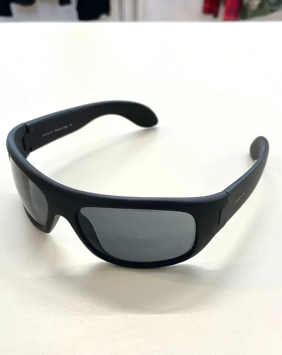 GUCCI Sunglasses Shield Rimless 90s Wrap 1169 Vintage