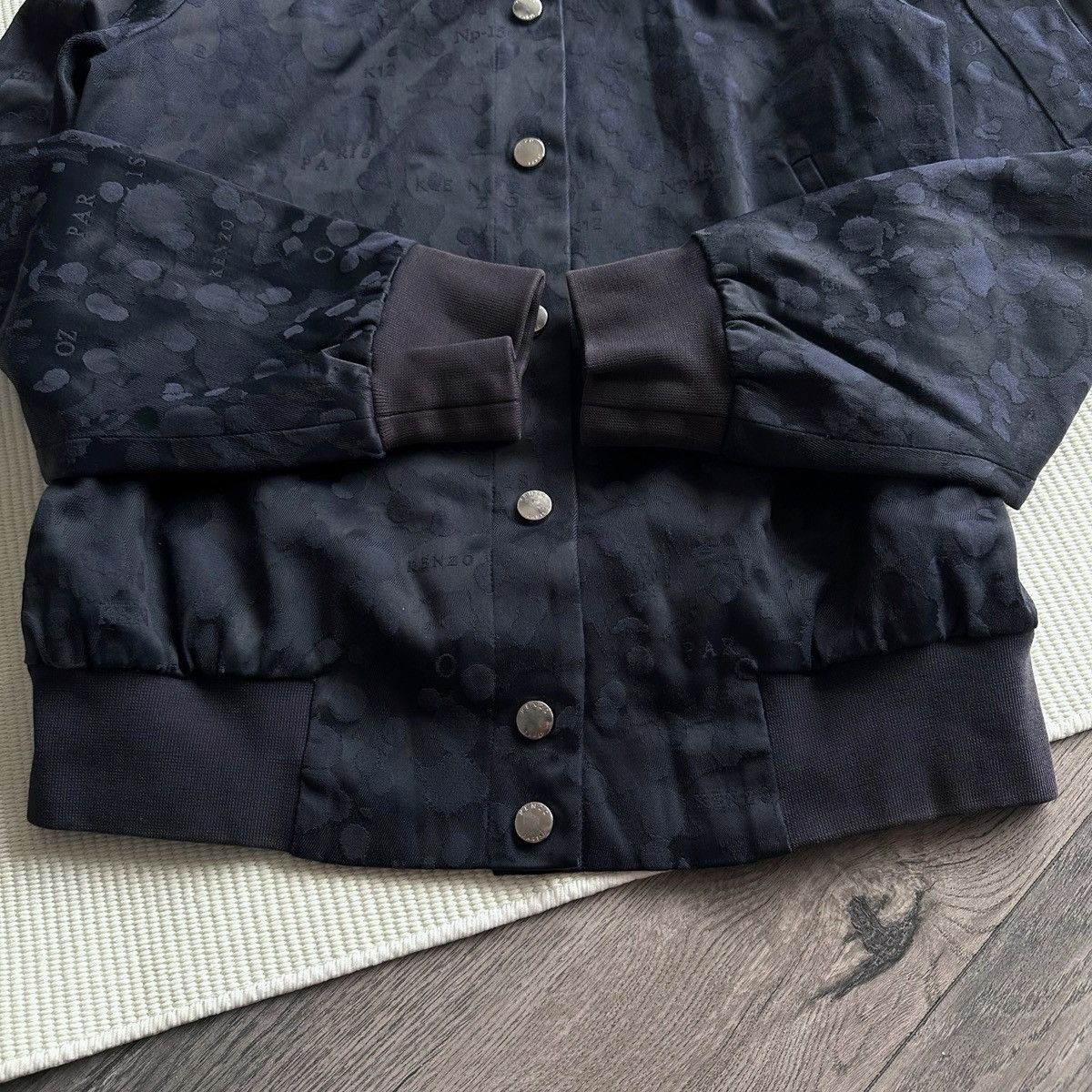 Kenzo Rare KENZO Patterned Monogram Deep Navy Bomber Jacket Size S / US 4 / IT 40 - 2 Thumbnail