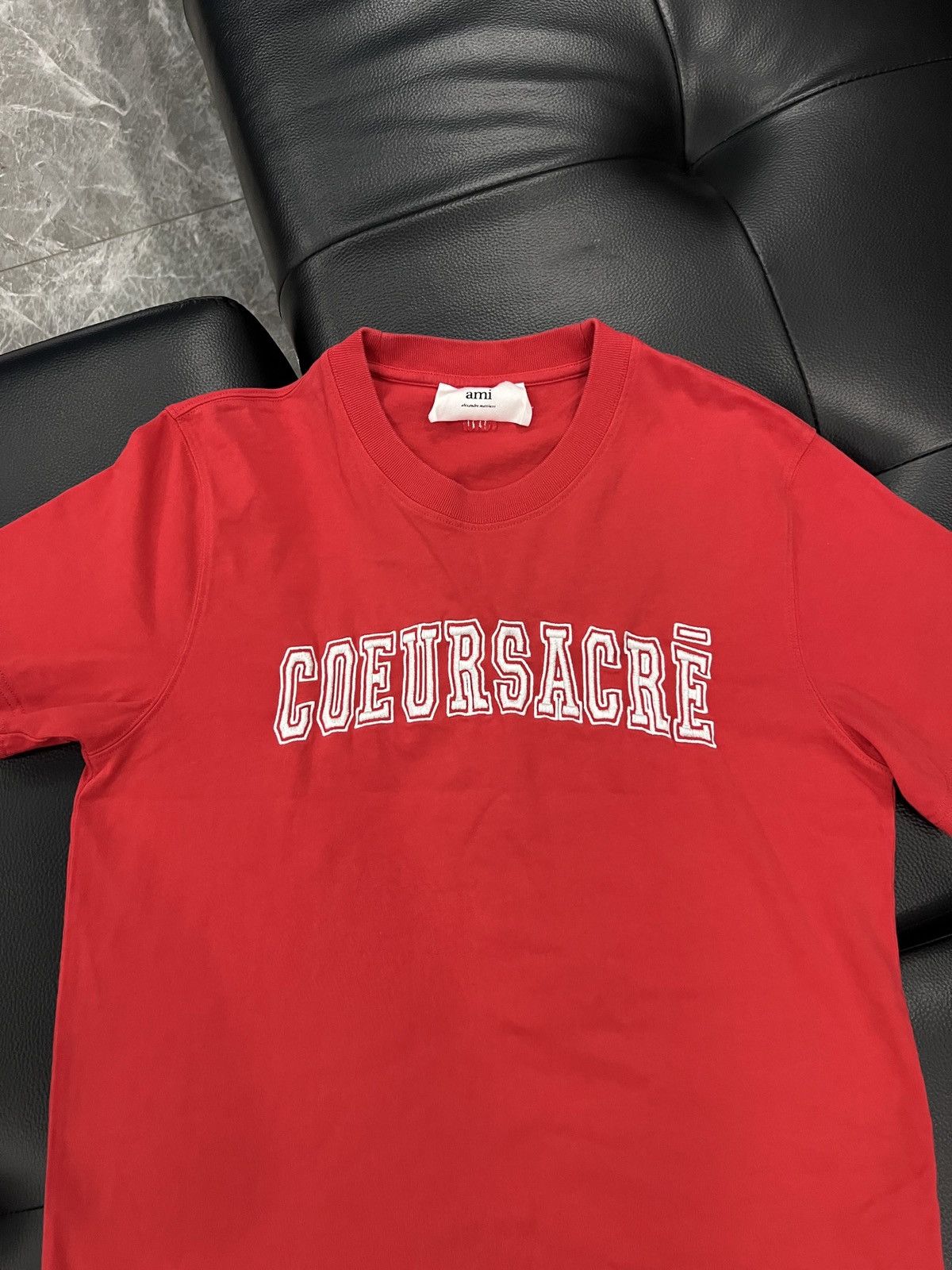 AMI Ami Paris COEURSACRE Embroidered T-Shirt Size US S / EU 44-46 / 1 - 3 Thumbnail
