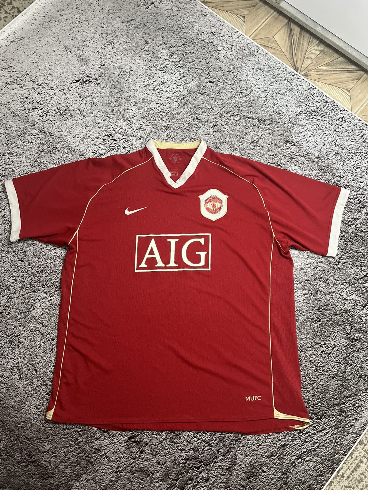 Nike × Vintage 2006-2007 Manchester United Nike jersey Size US XL / EU 56 / 4 - 2 Thumbnail