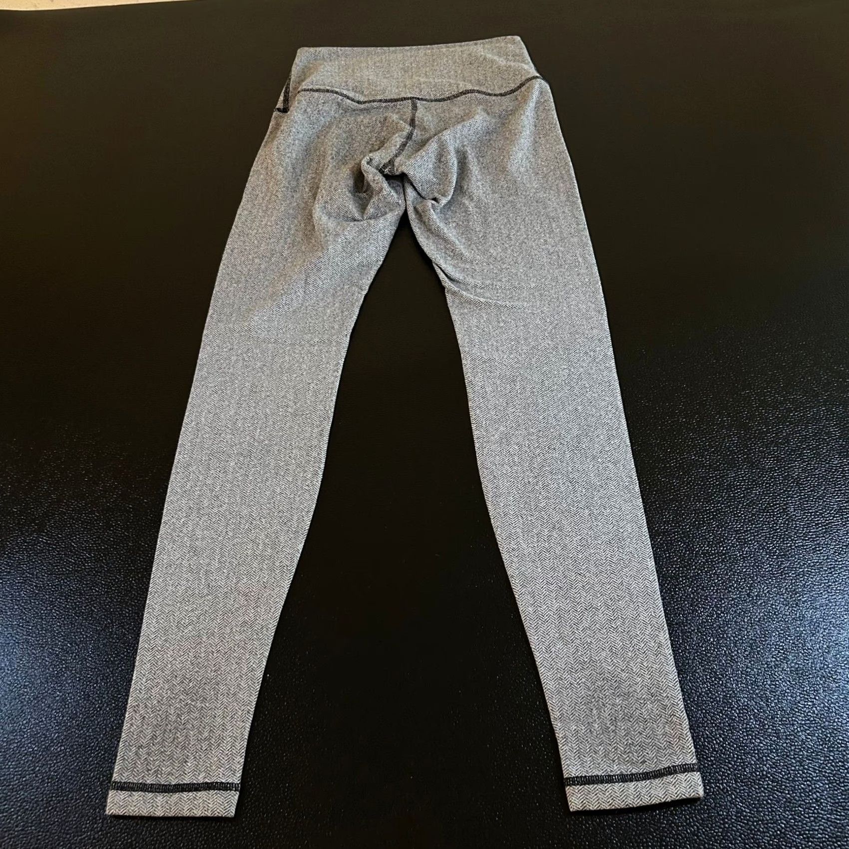 Lululemon Lululemon Wunder Under Leggings Womens Size 4 Gray Herringbone High Rise Yoga Activewear Slim Waist 24in Inseam 29in Size 27" / US 4 / IT 40 - 3 Thumbnail