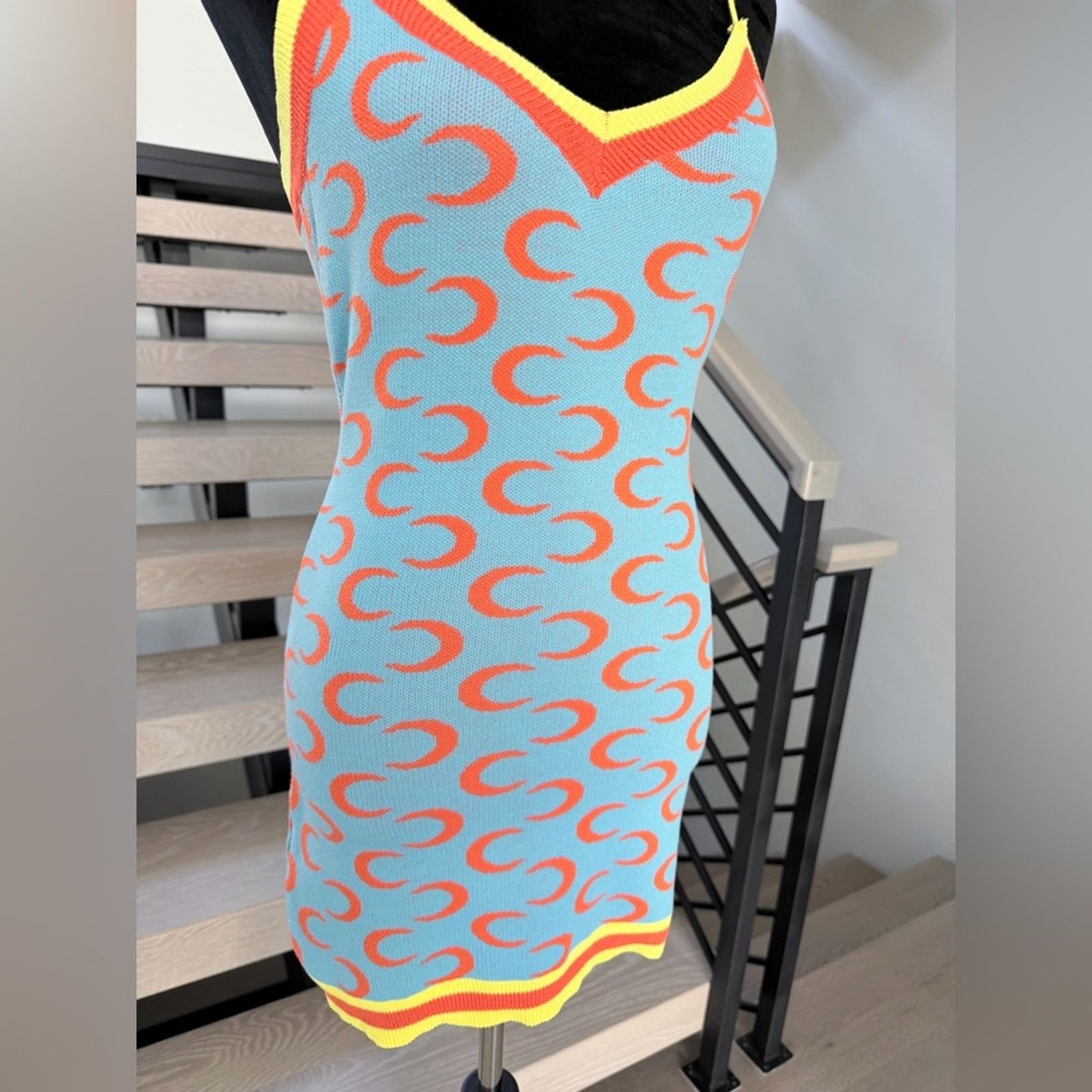 Other New Vibrant Blue and Orange Patterned Dress size S Size S / US 4 / IT 40 - 8 Thumbnail