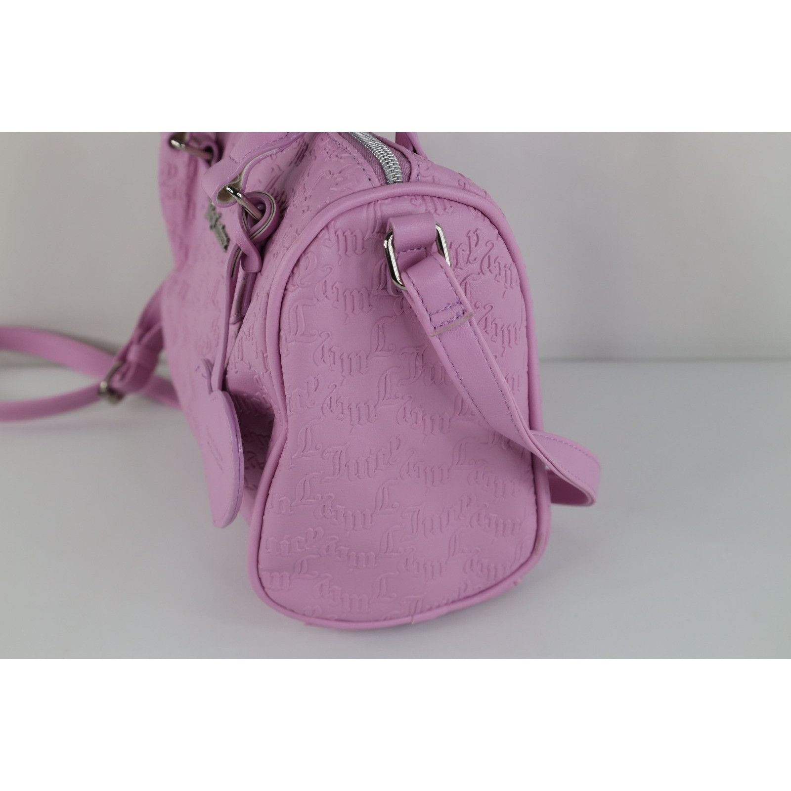 Juicy Couture Vintage Y2K Juicy Couture Heart Babydoll Bella Purse Size ONE SIZE - 5 Thumbnail