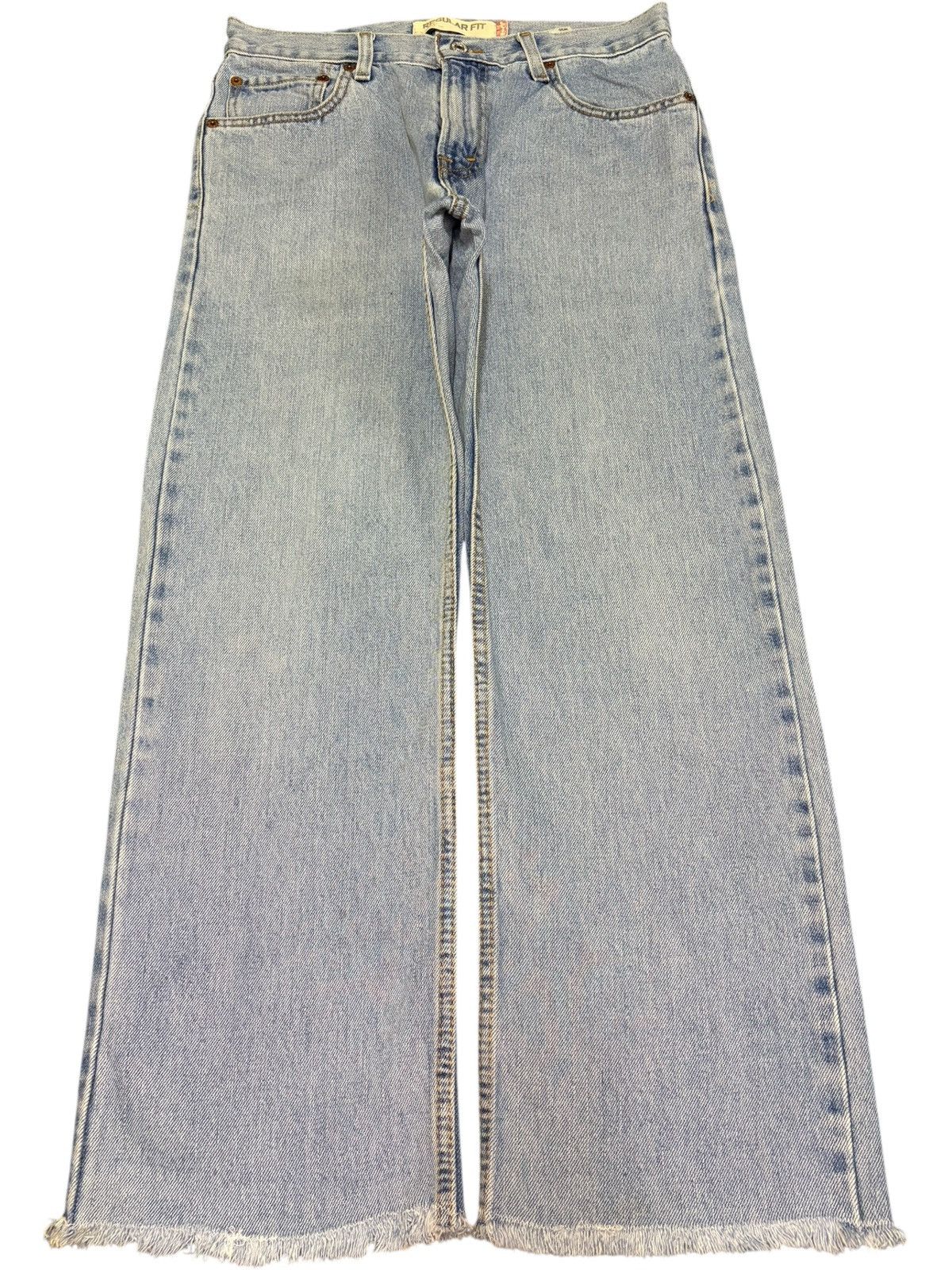 Levi's Vintage 90s Levis 505 Frayed Blue Wash Loose Jeans Size US 30 / EU 46 - 1 Thumbnail