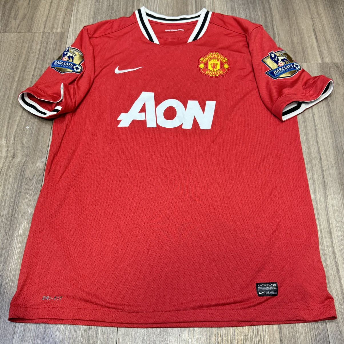Other Manchester United 11/12 home shirt #14 Chicharito Size US XL / EU 56 / 4 - 1 Thumbnail