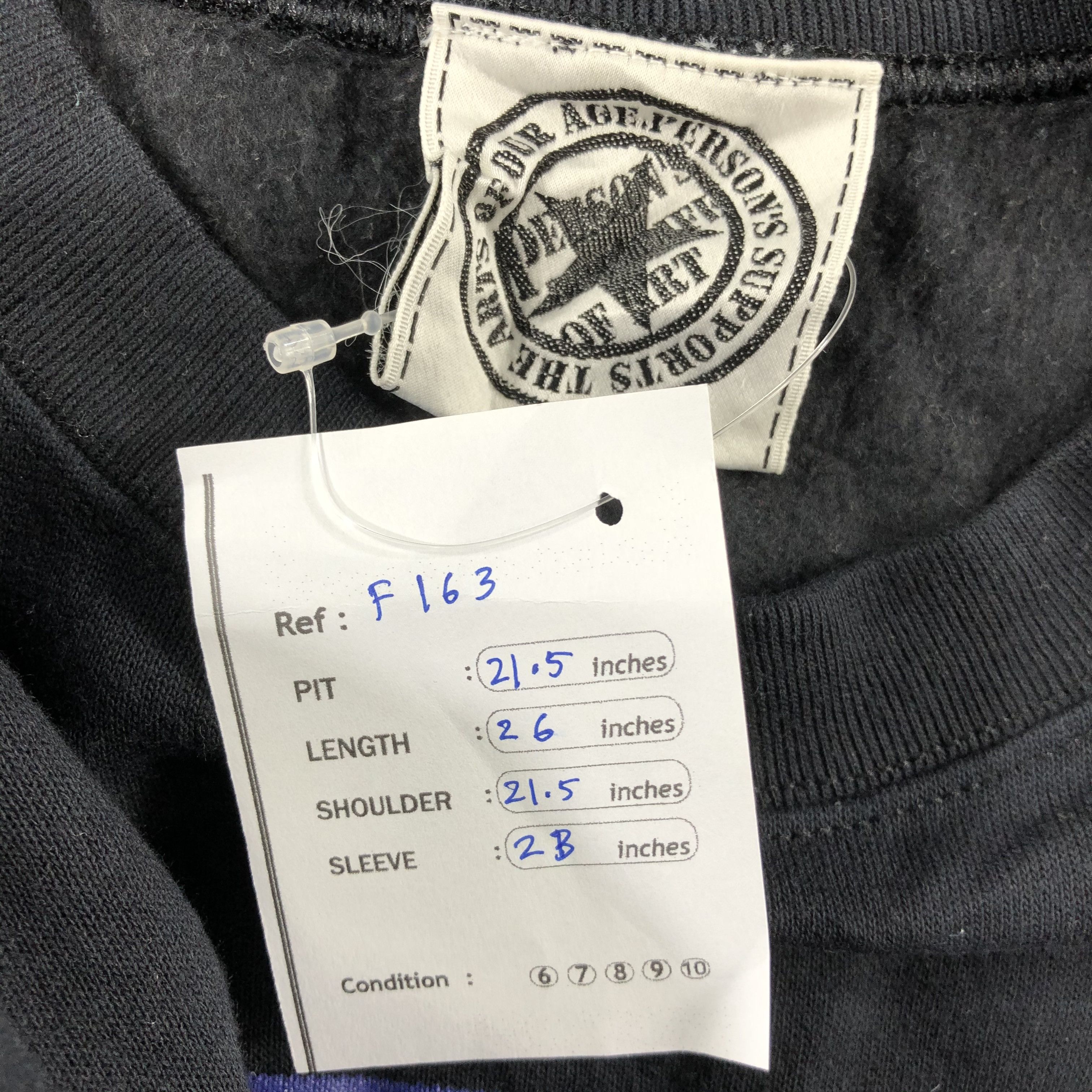 Other Vintage Person Eiffer Tower Art Sweatshirt F163 Size US M / EU 48-50 / 2 - 8 Thumbnail