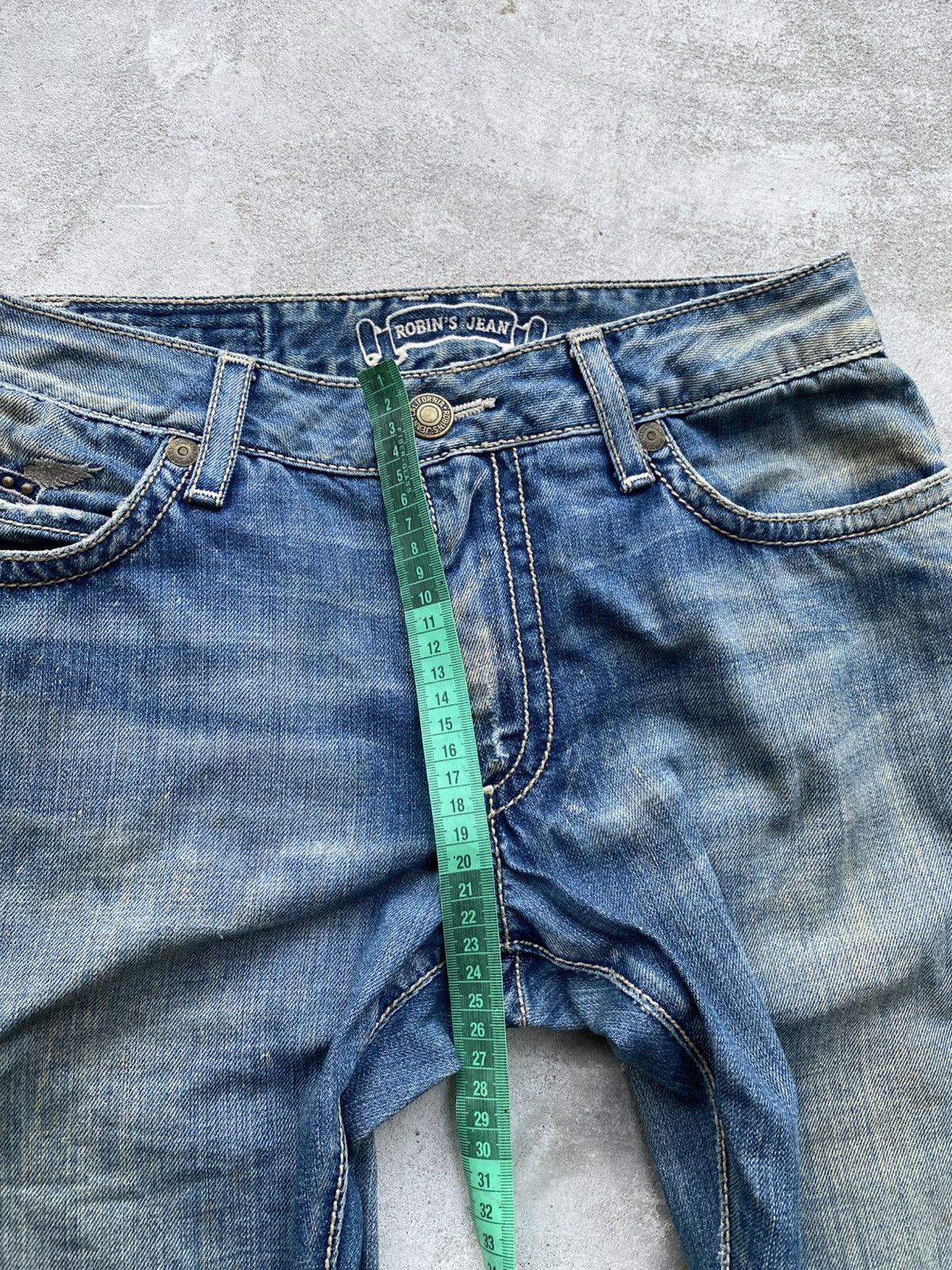 Robins Jeans ROBINS JEAN COMPARED TO WHO SKULL STUDDED JEANS Size US 29 - 18 Thumbnail