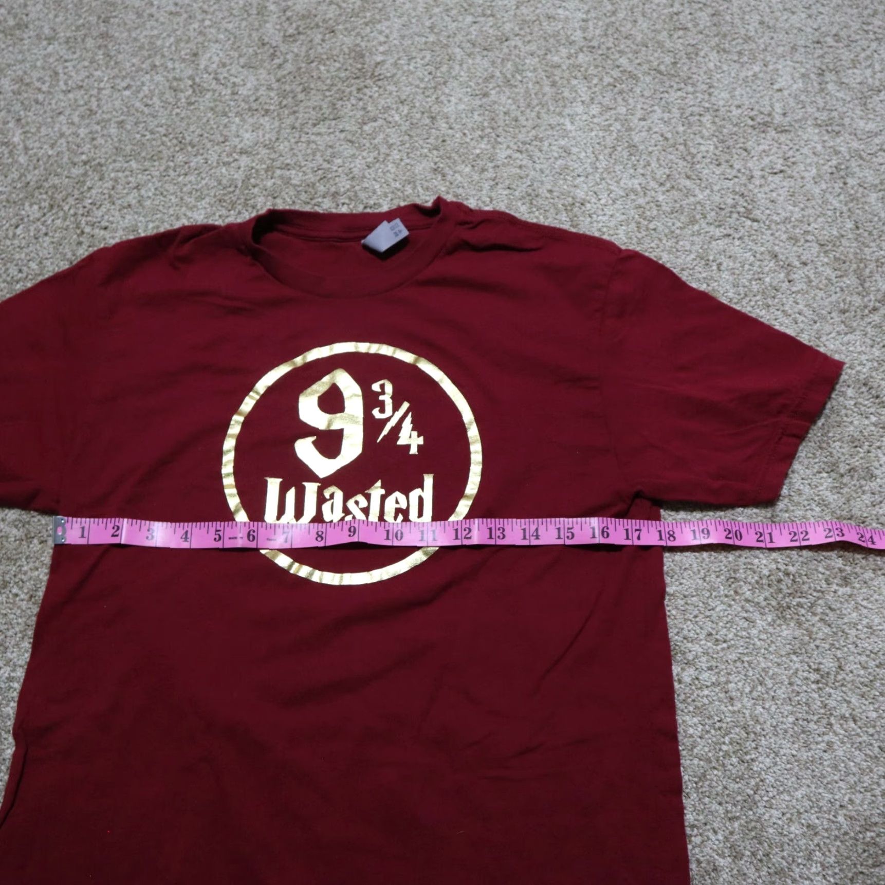 Vintage Harry Potter T-Shirt Platform 9 3/4 Express Hogwarts Maroon Red 9 3/4 Wasted Harry Potter Logo Tee Men M Red Shirts Mens Size US M / EU 48-50 / 2 - 3 Thumbnail