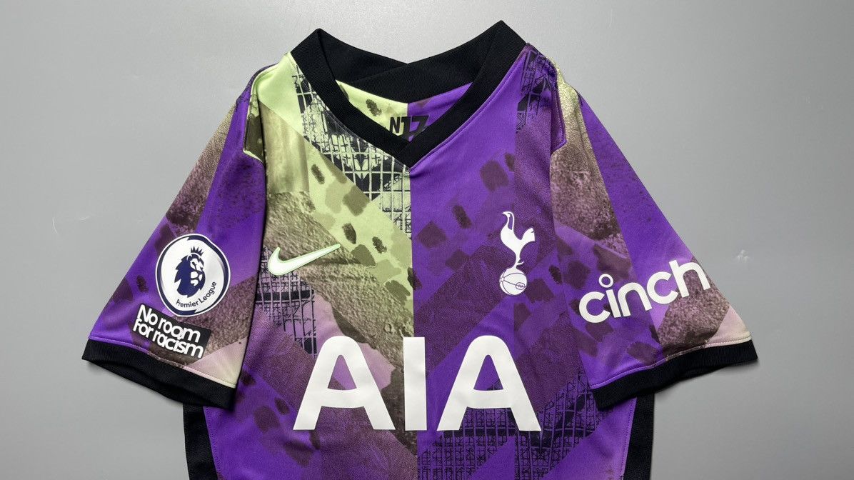 Nike TOTTENHAM NIKE 2021/2022 FOOTBALL THIRD JERSEY #7 SON Size US S / EU 44-46 / 1 - 3 Thumbnail