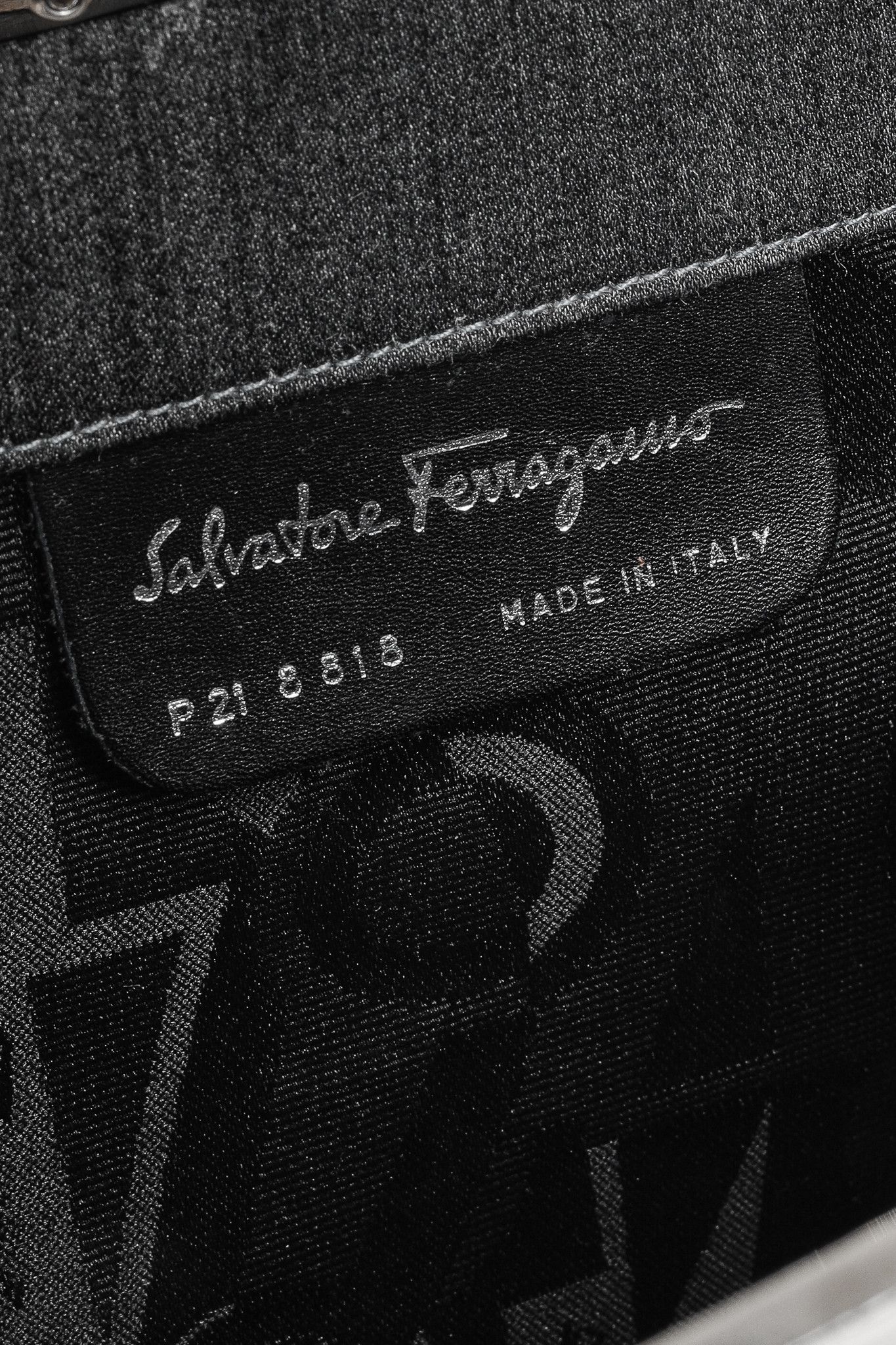 Salvatore Ferragamo Salvatore Ferragamo Grey Flannel Gancini-Clasp Evening Bag Size ONE SIZE - 12 Thumbnail