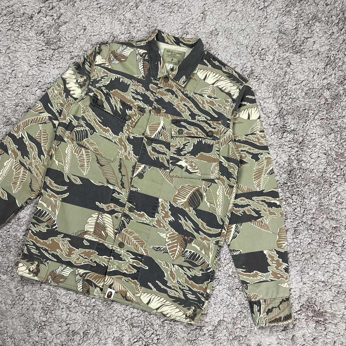 Bape Banana Leaf Camo Military Shirt Size US S / EU 44-46 / 1 - 4 Thumbnail