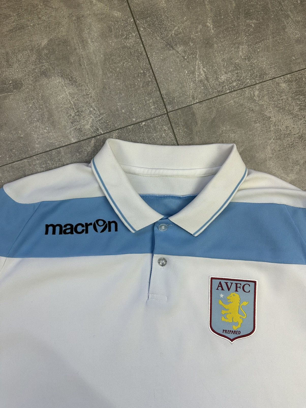 Vintage Macron Aston Vila Vintage Soccer Polo Size US XL / EU 56 / 4 - 6 Thumbnail