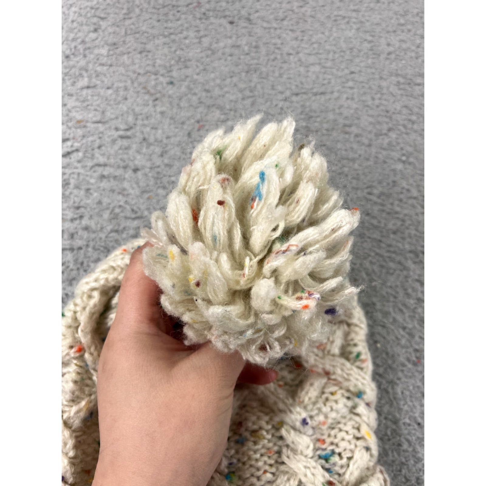 Steve Madden Steve Madden Beanie Womens One Size White Knit Confetti Acrylic Polyester Blend Pom Ski Hats Mens Womens Size ONE SIZE - 3 Thumbnail