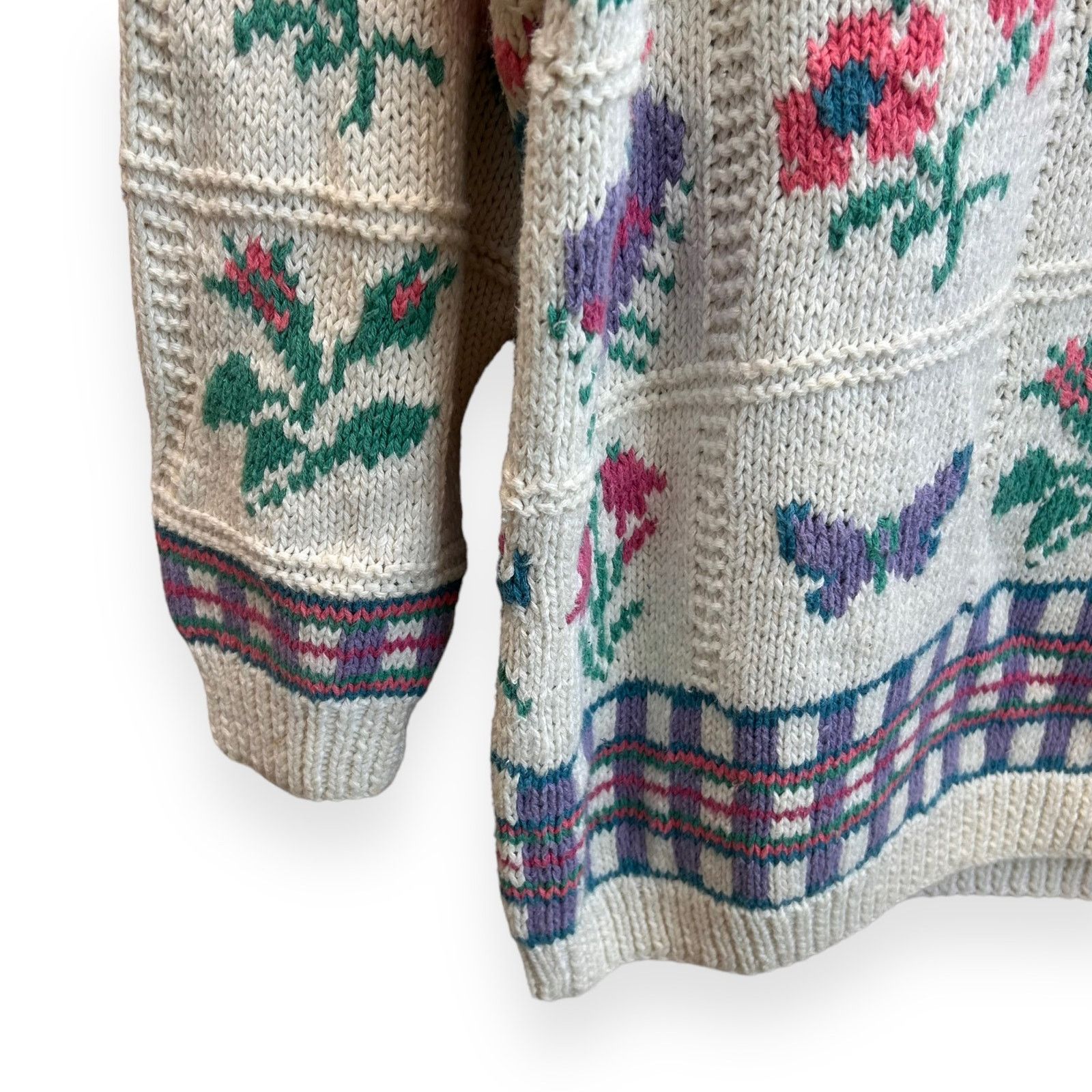 Vintage VTG Hand Knit Cottagecore Butterflies Floral Sweater Small Size S / US 4 / IT 40 - 3 Thumbnail