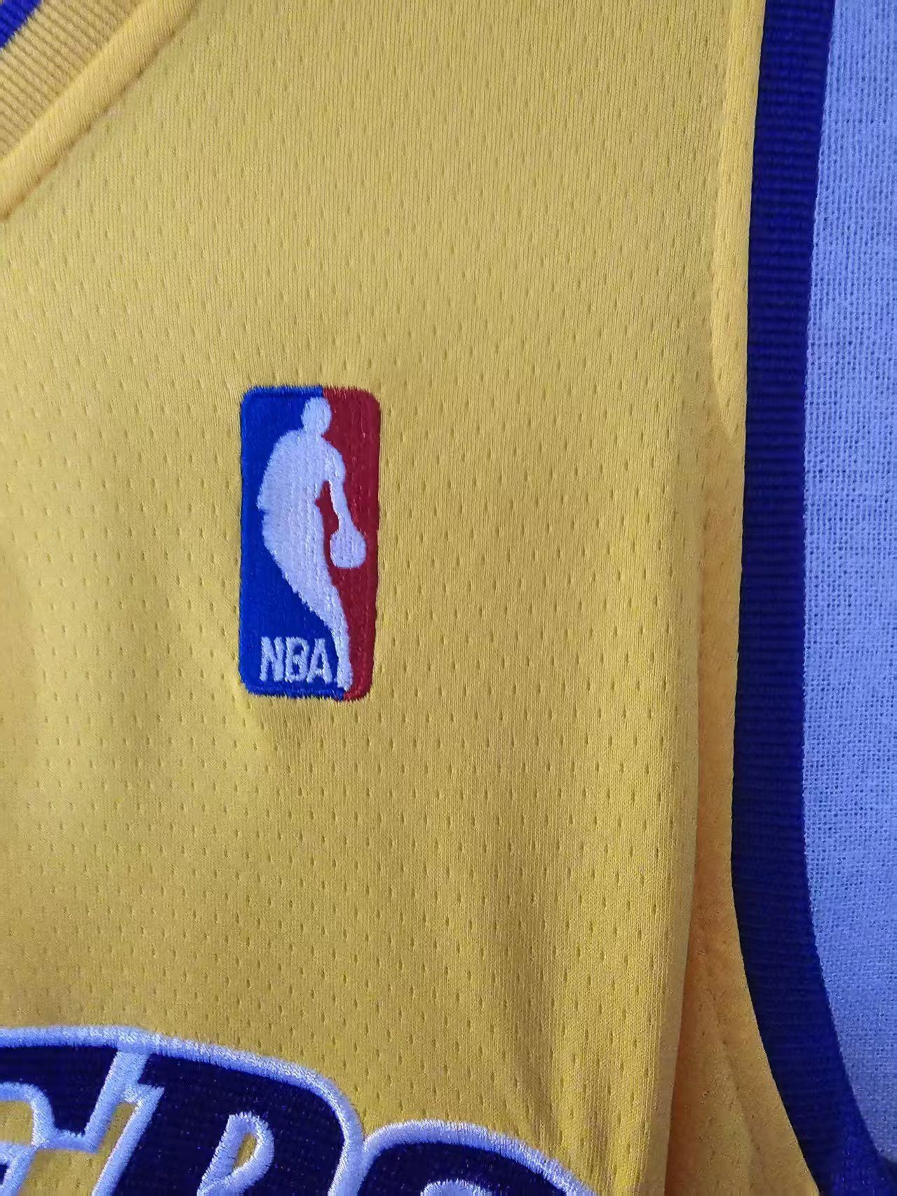 NBA Laker #24 Kobe Bryant Jersey Double Stitched Yellow Size US M / EU 48-50 / 2 - 5 Thumbnail
