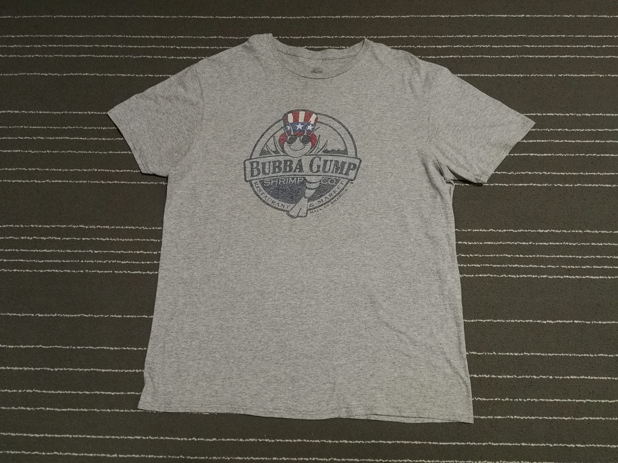 Vintage Vintage BUBBA GUMP SHRIMP CO XL 1797 Size US XL / EU 56 / 4 - 1 Thumbnail