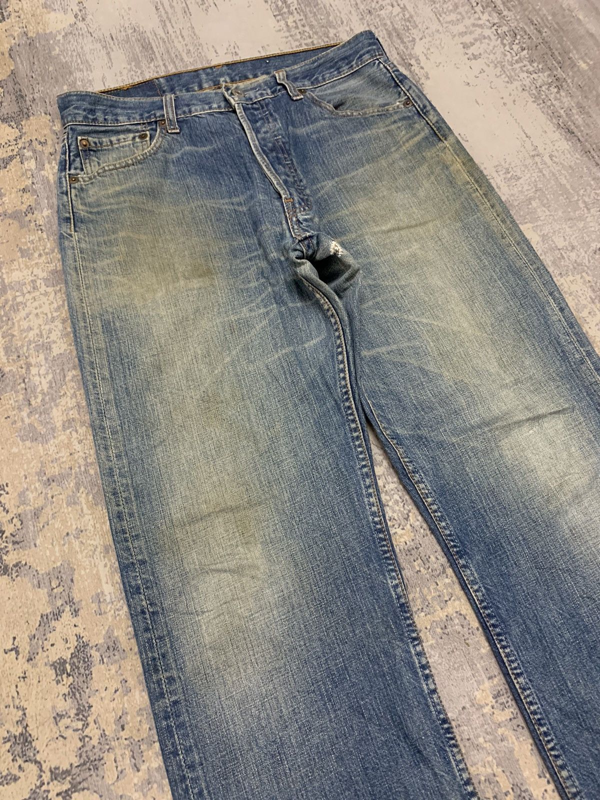 Levi's Vintage Levi's 501 Original Fit Jeans Medium Wash W30x30 Size US 30 / EU 46 - 1 Thumbnail