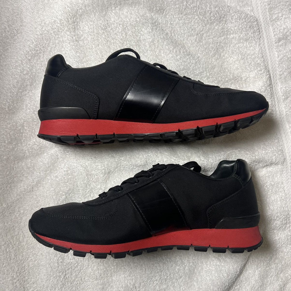 Prada Prada Low Top Sneakers Size US 9.5 / EU 42-43 - 5 Thumbnail
