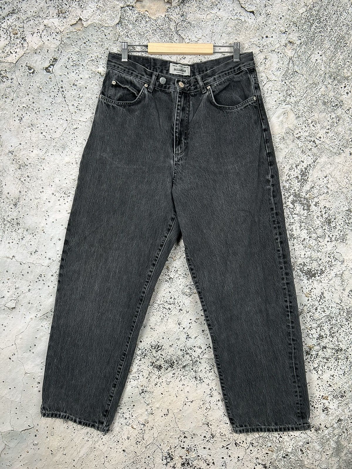 Pull & Bear Washed Black Baggy Denim Jeans Rap Streetwear Hype Skate Size US 32 / EU 48 - 1 Thumbnail