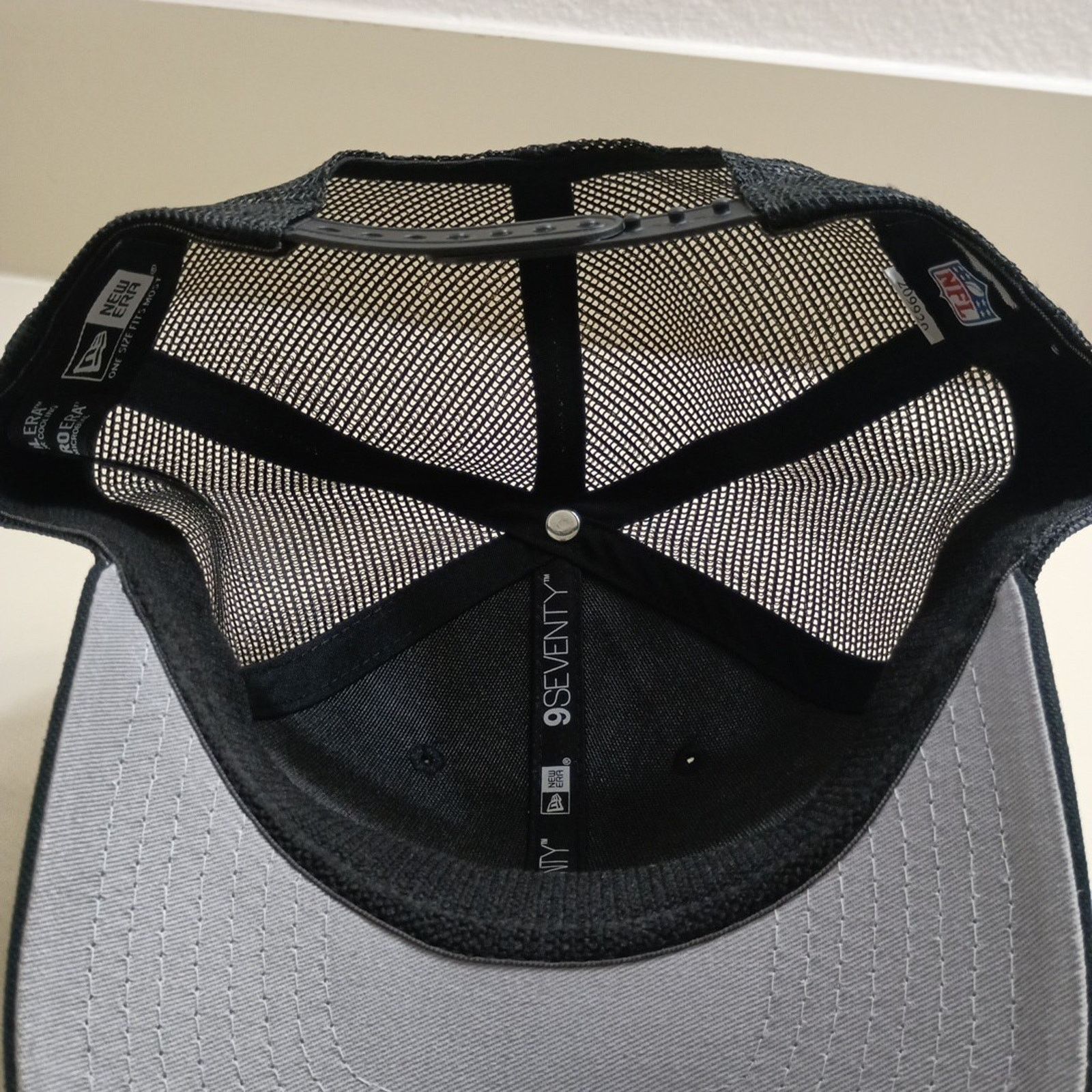 New Era New Era 9SEVENTY Dallas Cowboys Black Trucker Canvas Hat Cap Size ONE SIZE - 6 Thumbnail
