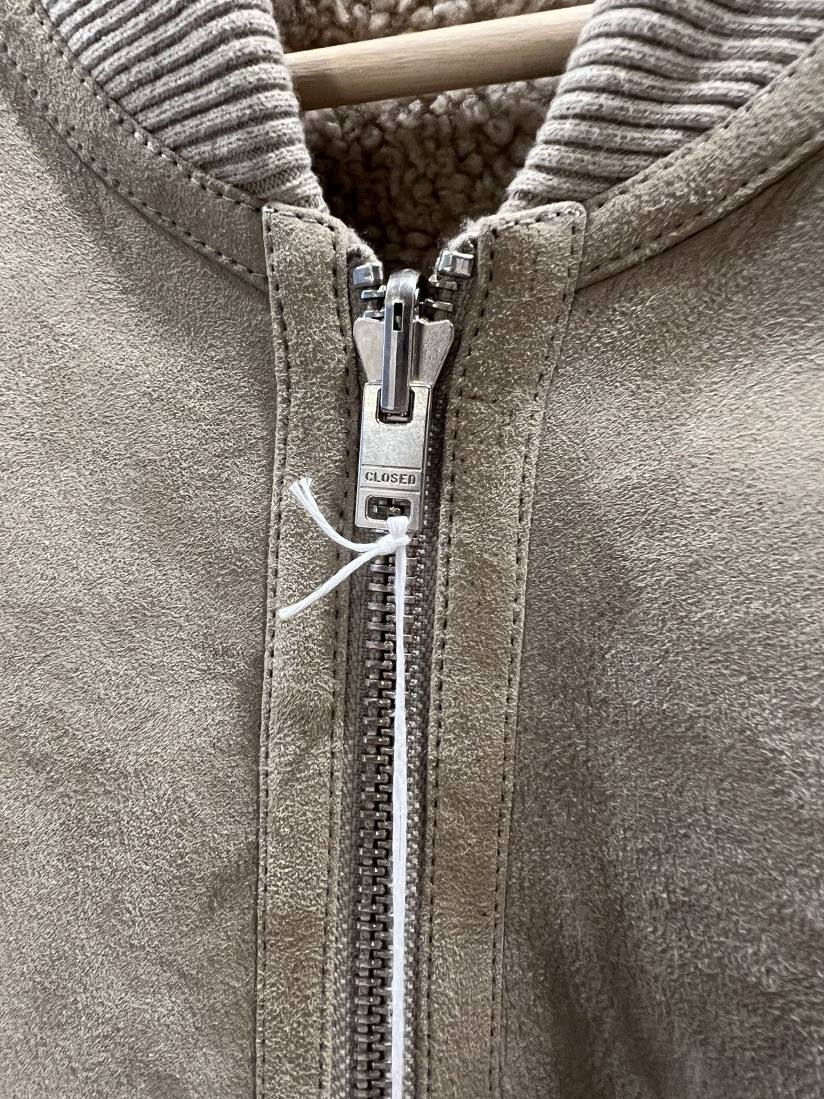 CLOSED Closed shearling lined suede bomber jacket with tags Size US L / EU 52-54 / 3 - 5 Thumbnail