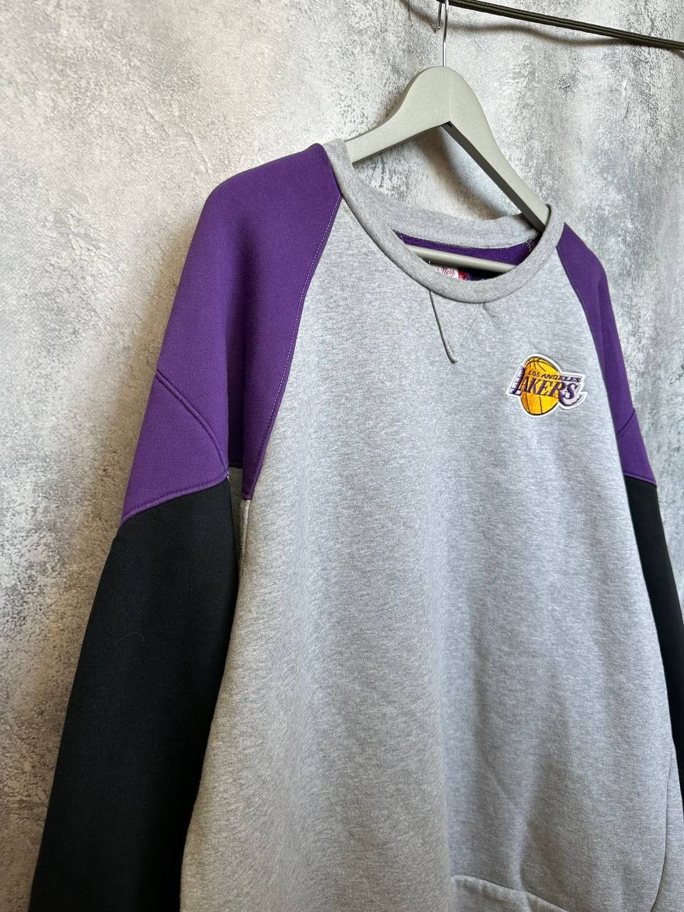 Mitchell & Ness Mitchell & Ness Hardwood La Lakers Colorblock y2k Sweatshirt Size US XXL / EU 58 / 5 - 4 Thumbnail