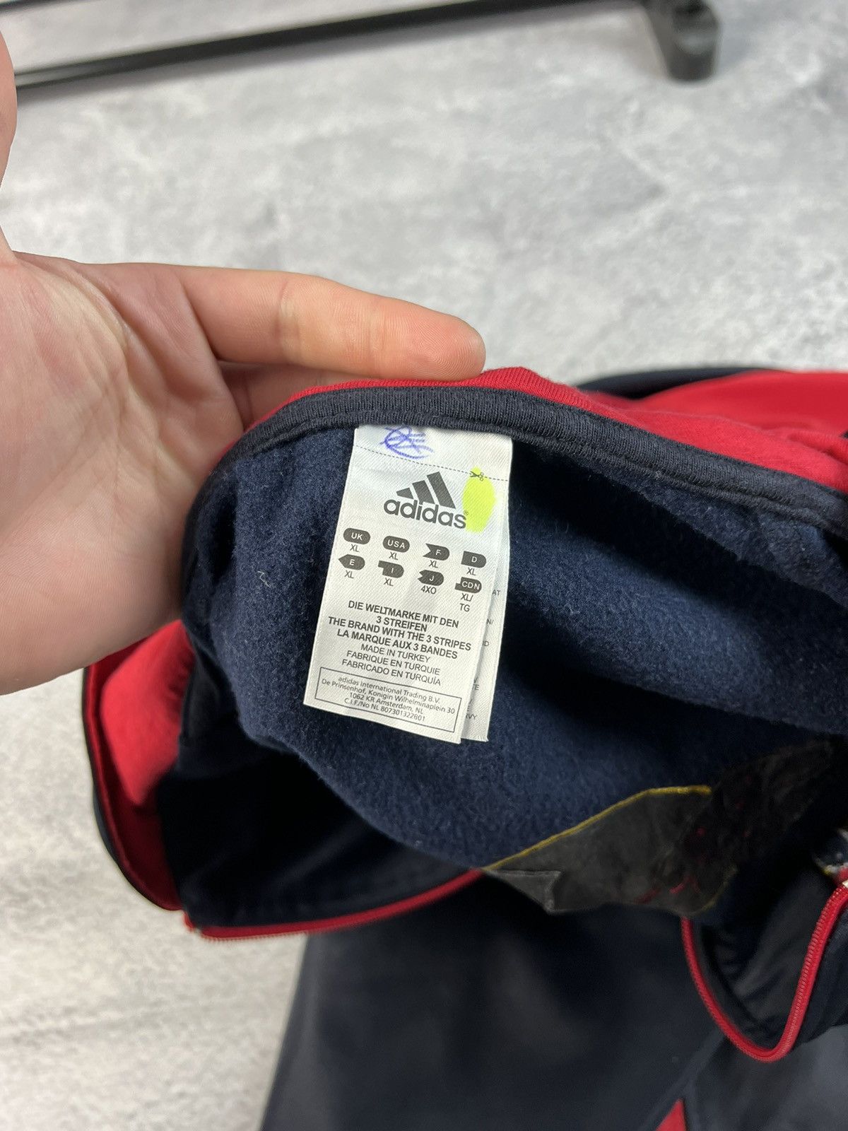 Adidas × Red Bull Adidas red bull full zip hoodie Size US XL / EU 56 / 4 - 9 Thumbnail