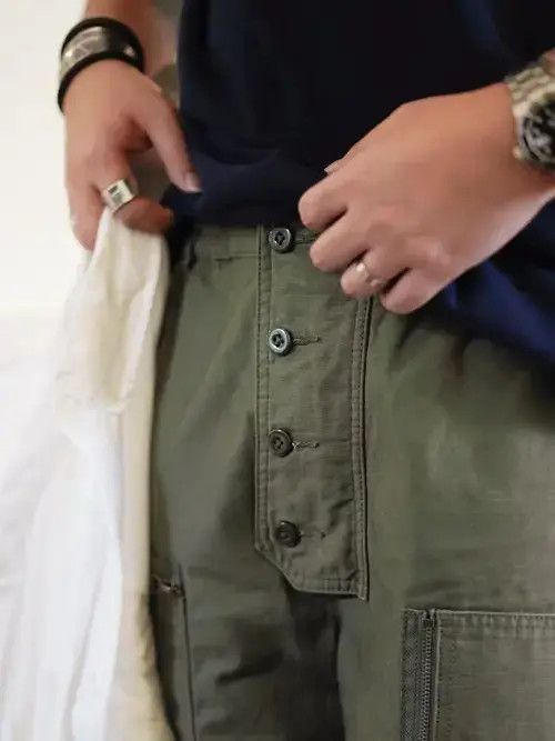 Other 20SS Indigo Union Japan Olive Military Shorts Size US 32 / EU 48 - 2 Thumbnail