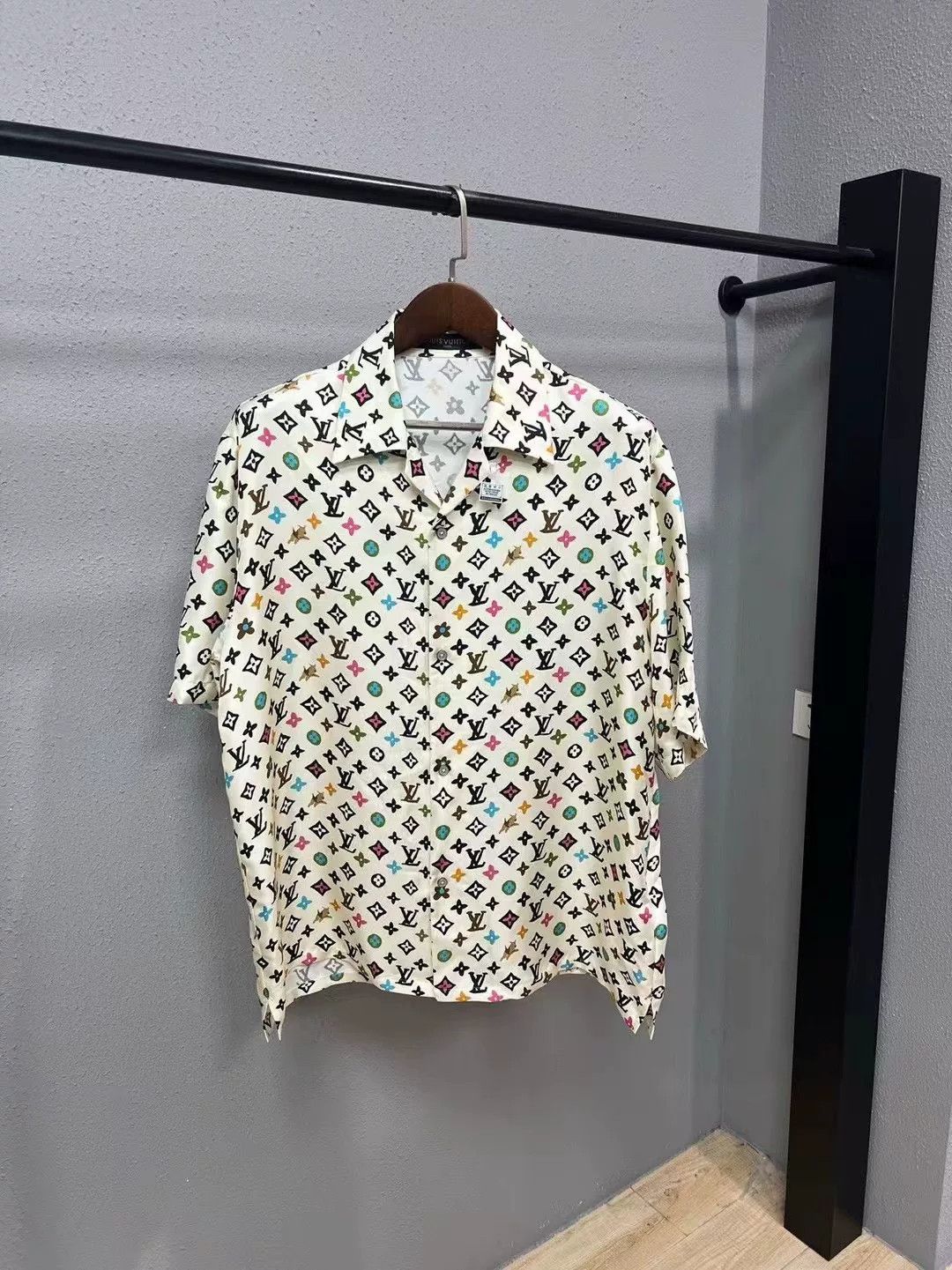 Tyler The Creator Louis Vuitton x Tyler All-Over Print Shirt Size US XL / EU 56 / 4 - 1 Thumbnail