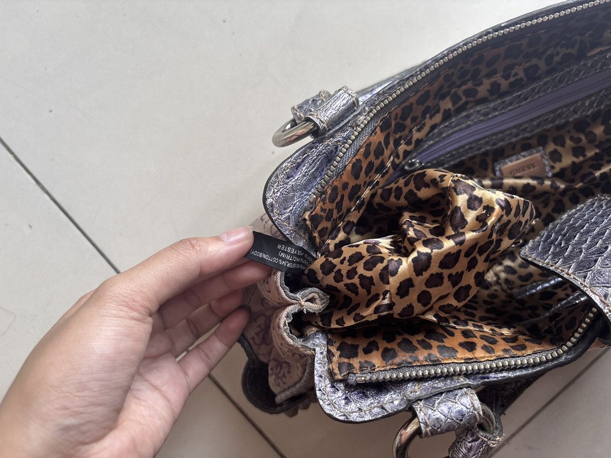 Guess Y2k Guess shoulder bag w/ sling Size ONE SIZE - 8 Thumbnail