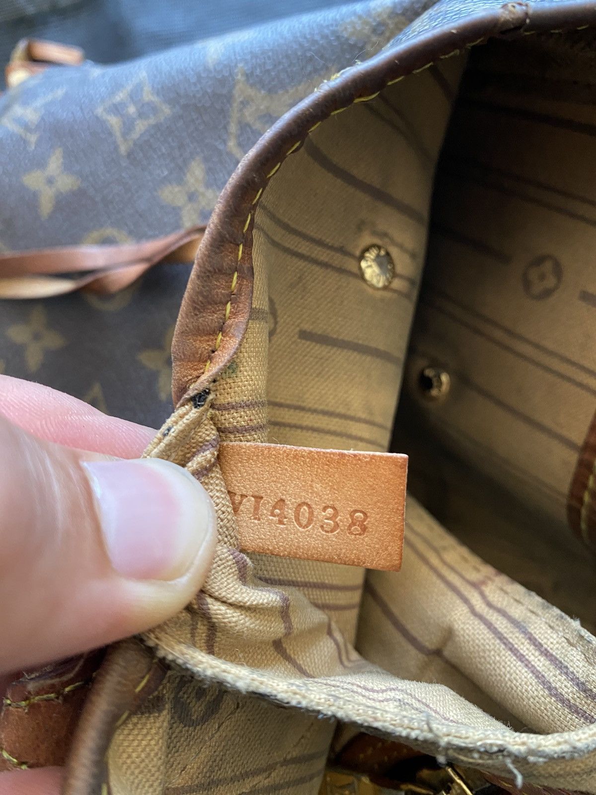 Louis Vuitton Louis Vuitton Neverfull Monogram Handbag Size ONE SIZE - 20 Thumbnail